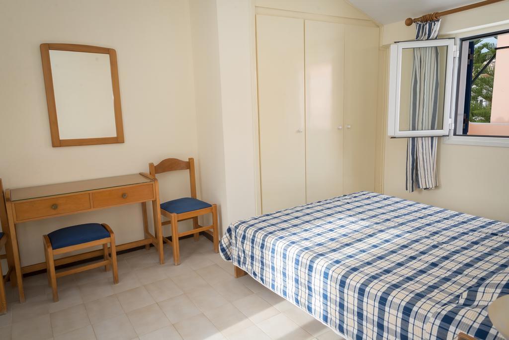 Kefalonia Grand アルゴストリオン エクステリア 写真
